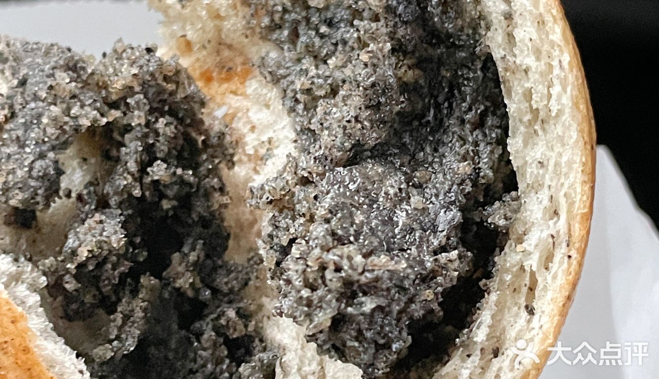 黑芝麻有谁不爱吗?养生贝果秃头女孩必吃!