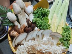 -巴奴毛肚火锅(二七万达店)