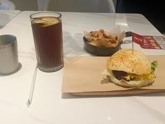 -必胜客(松雷店)