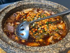 -铜锣湾·有麝自然香(渝北财富中心店)