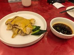 -侬佳蒸菜馆(听潮店)