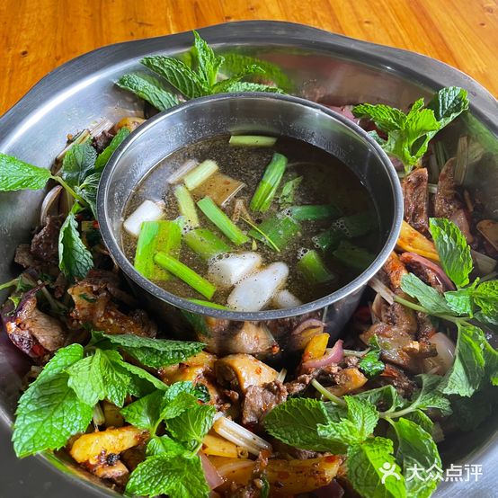 赵记特色干锅马肉马板肠
