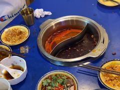 -马路边边火锅串串(观前街店)