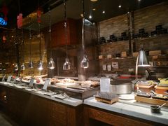 -锦厨国际自助餐厅 · 云端景观 (昆明索菲特大酒店)