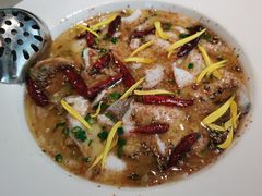 -渔语鱼酸菜鱼新川菜(来福士店)