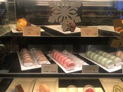 面包甜点陈列柜-麦当劳(西单明珠店)