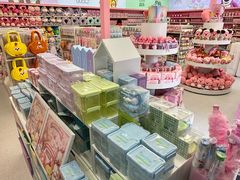 -王府井奥莱临潼小镇(临潼店)