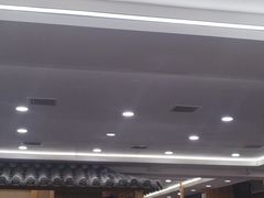 -啊美丽炭火烤肉(滑翔一店)