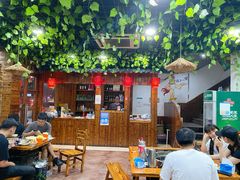 大堂-三里屯土灶炖公鸡地锅鸡(江东店)