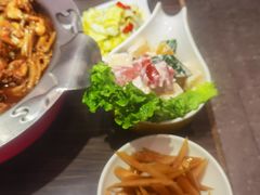 -胖哥俩肉蟹煲(济南世茂国际广场店)
