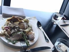 -澳门旅游塔360°旋转餐厅(南湾湖广场店)