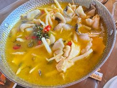 -隔壁老王·家常云南菜(花巷店)