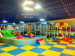 -望儿山温泉水乐园