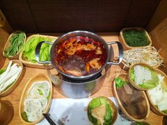 红锅-独食火锅·半米屋台(望平街店)