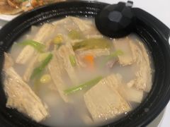 -潮珍苑海鲜粤菜酒家·广式茶点·宴请(临江大道店)