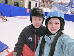 -长沙湘江冰雪世界