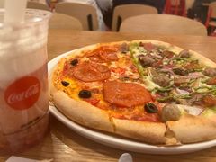 -城市大道红炉披萨烘焙坊