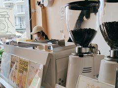 -本来不该有·鲜果咖啡(大梅沙店)