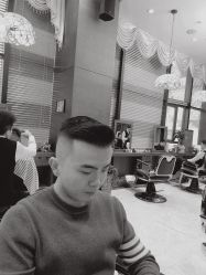 -尼特斯男士发型馆