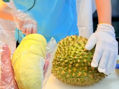 -领鲜活海鲜榴莲自助火锅(东门店)