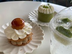 -VERIE BAKEHOUSE