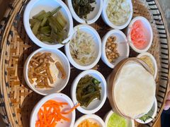 -包整·丝娃娃(一览甲秀楼风景店)