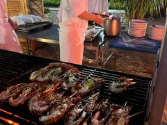 -亚龙湾希尔顿自助餐厅·海鲜·烧烤·沙滩BBQ·现场乐队