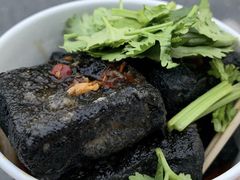 -黑色经典臭豆腐·湖南特产(步行街店)