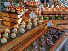 甜品布丁-锦厨国际自助餐厅 · 云端景观 (昆明索菲特大酒店)