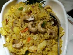 原只海鲜菠萝焗饭-花锅速食(日月广场店)