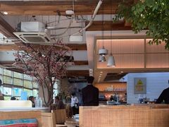 大堂-蜜桃餐厅·伴山(湖滨商业街店)