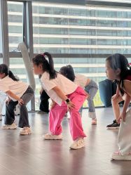 -泫舞舞蹈工作室