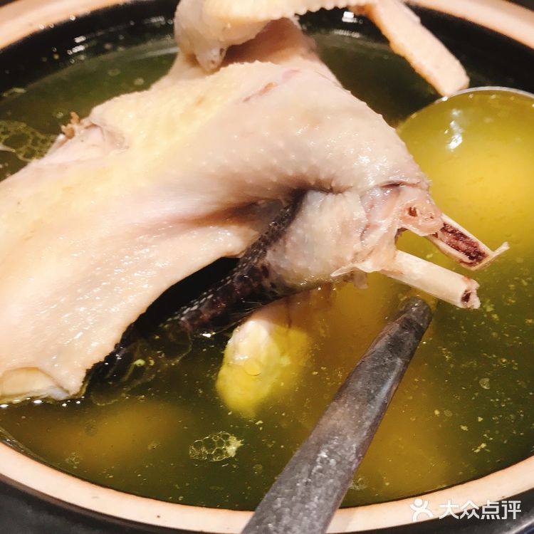 《宜兴楼外楼农庄》 暑假去宜兴度假，搜索美食时