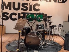 -牛班音乐学校(晶融汇购物中心店)