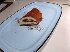 -阿妮叶李(光谷世界城店)