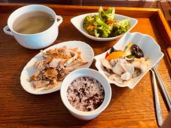 -大美母婴月子中心