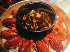 -巴厘龙虾·榜首油焖大虾(音乐学院·沿江酒馆店)