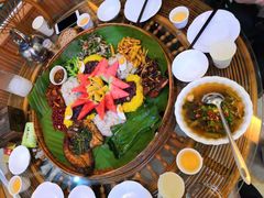 -傣家寨花园主题餐厅