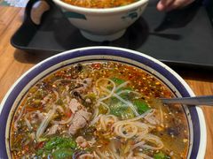 -云阿蛮云南生烫牛肉米线(奉贤路店)