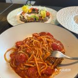 合肥新的妻子出现了 人均几十