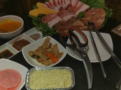 -木槿花韩式炭烤·熟成肉工坊(孙文东路店)