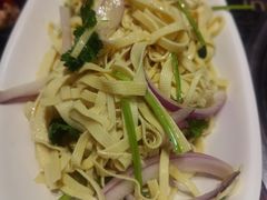 炝干豆腐丝-红岸碳烤齐齐哈尔原味生态烤肉