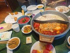 -老灶堂文创火锅(文艺路店)
