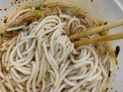 -三千粉牛肉米粉(来客茂店)