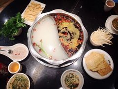 -纸盐河码头火锅(十八梯店)