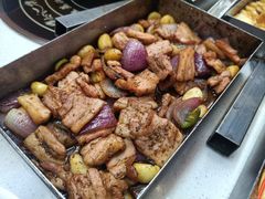 -老东镇啤酒屋海鲜加工·蒸汽海鲜·海鲜烧烤(台东店)