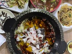 -金三可市井水煮鱼(金碧园店)