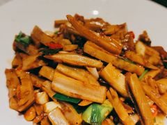 -悦慕·花满溪(新城吾悦店)