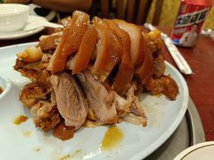 -聚首堂·特色小吃·肘子(什刹海德胜门店)