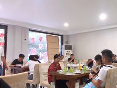 大堂-新疆大盘鸡·十八年老店